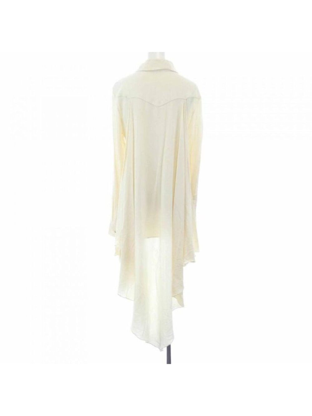 Chanel Shirt - Picture 3 of 9